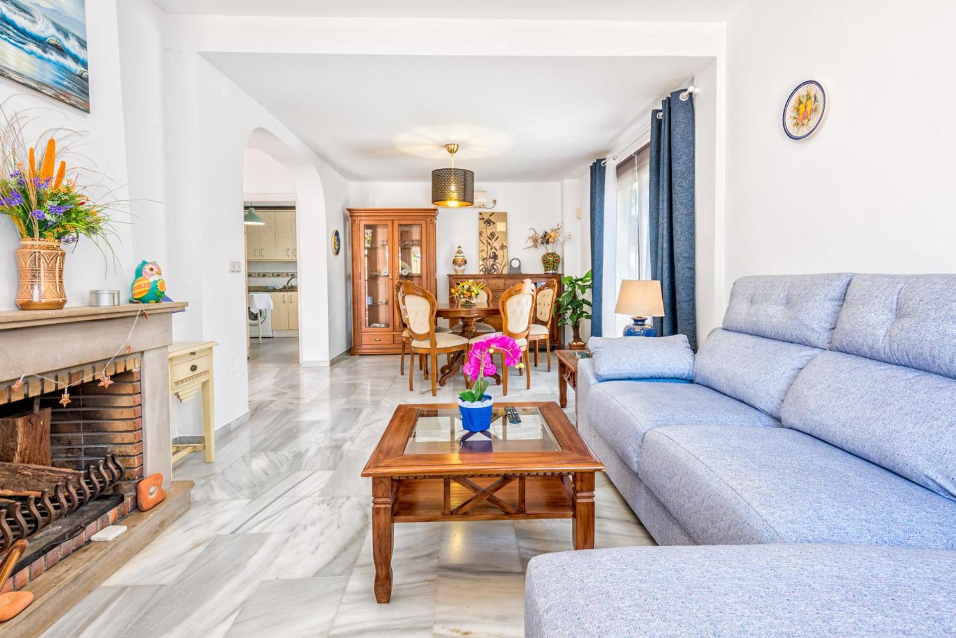 Castillo Sohail Townhouse Near The Beach By Costarentals - Ref 101 Fuengirola Extérieur photo